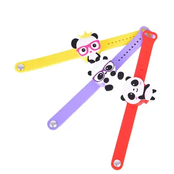 

Portable Sillicone Soap Bracelet Wristband Dispenser Wearable Travel Packing Press For Lotion Squeeze Containers Random