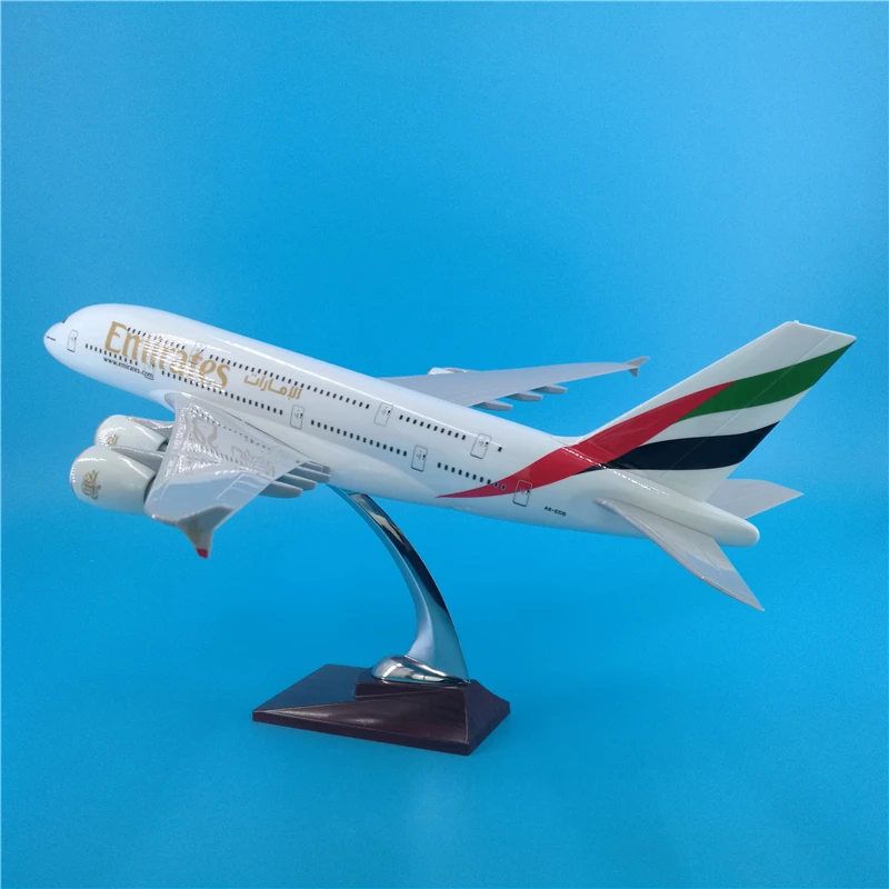 

45CM 1/160 Airbus Airbus A380 EMIRATES Airline Plane Model Resin Airframe Alloy Base Landing Gear & Light Airplane Toy Aircraft