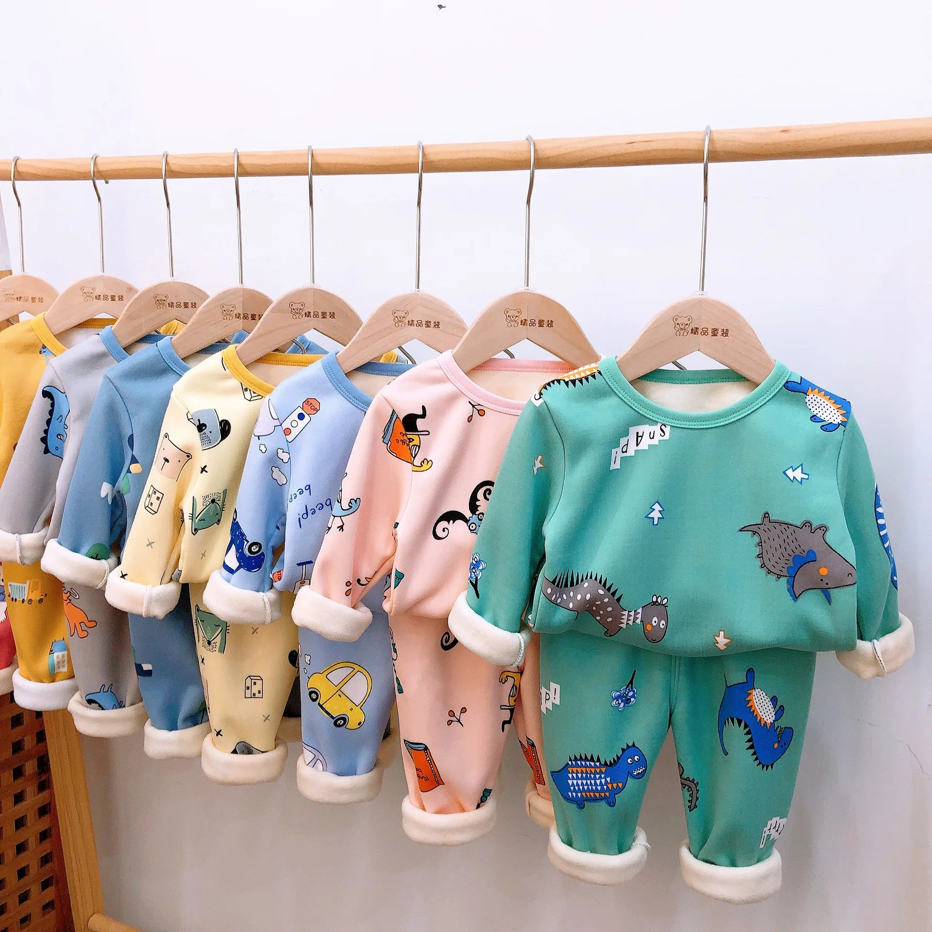 

Winter Jchao Kids Sleepwear Clothes Sets Boys Girls Comfortable Pyjamas Brand Baby Warm Thick Shirts + Pants Pajamas Suit 0-9Y