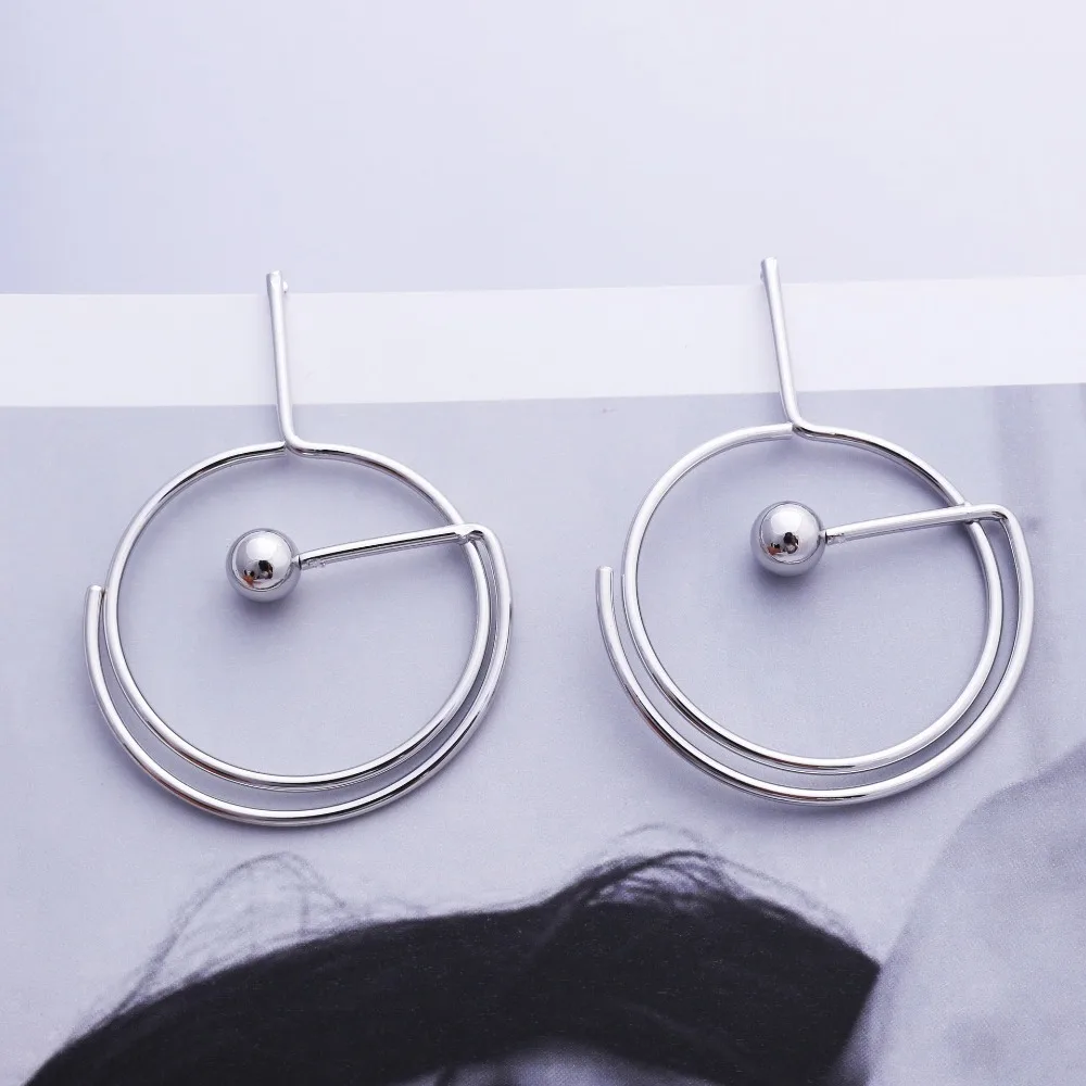 10983560144_1343445567