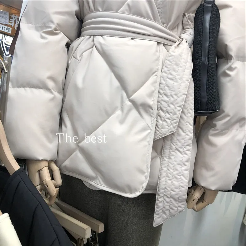 Зимние новые модные корейские женские хлопковые свободные пальто на шнуровке с v-образным вырезом, женские пальто больших размеров, зимняя женская одежда, парки