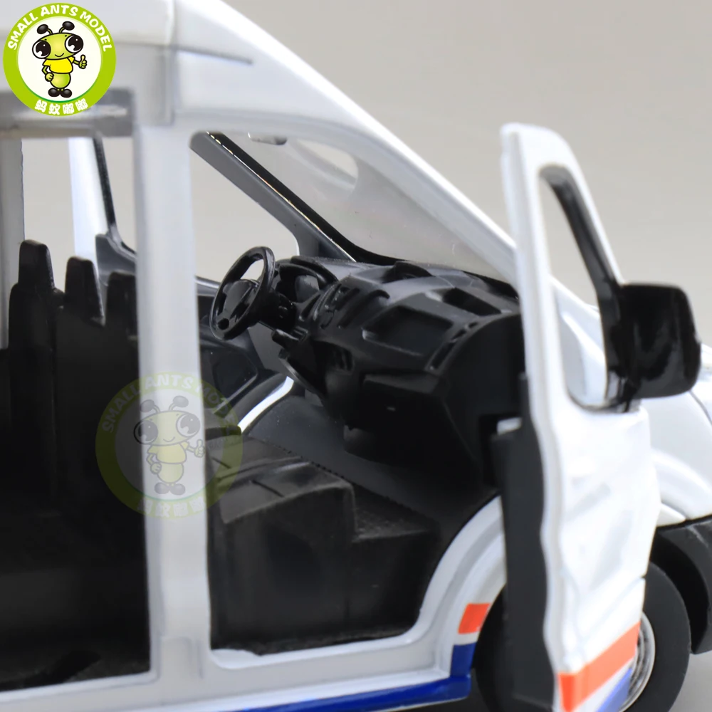 1/35 Ford Transit Van Cargo MPV литая модель автомобиля игрушки для детей Подарки для мальчиков и девочек