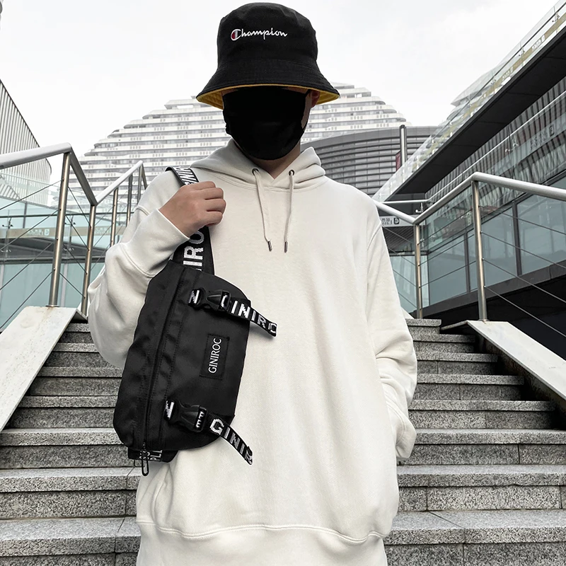 Details 149+ mens chest bag supreme super hot kidsdream.edu.vn