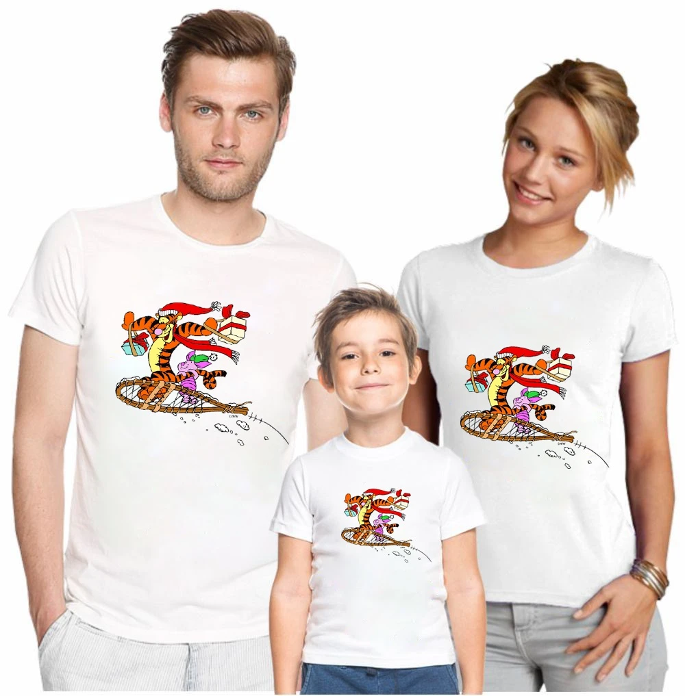 Family Matching Tshirts Fashion Daddy Mommy and Me Clothes Casual Disney Winnie the Pooh Family Look Father Mother Kid T-Shirt family clothes set