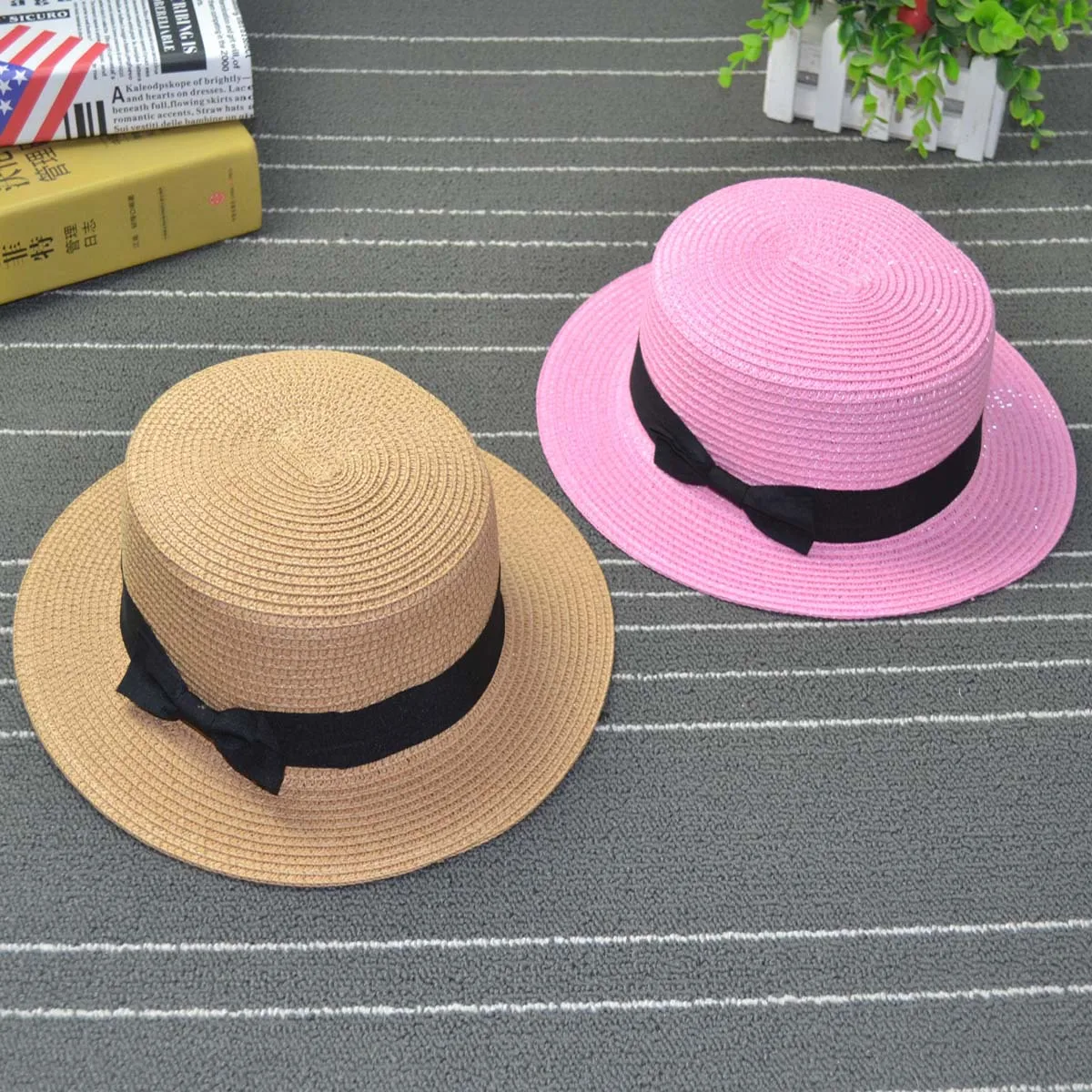 

2019 simple Summer Parent-child Beach Hat Female Casual Panama Hat Lady Brand Women Flat brim Bowknot Straw cap girls Sun Hat