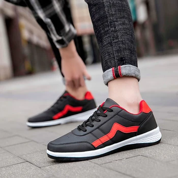 

2020 New Fashion Pu Leather running shoes men Adult Male Shoes Design sports shoes Men Trainers Shoes Outdoor Sneakers Men