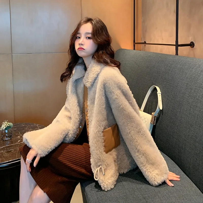 

Photo Shoot CHIC Harajuku Fan Car Lambs Wool Fur Joint Contrast Color Fold-down Collar Single Breasted Drawstring Woolen Jacket