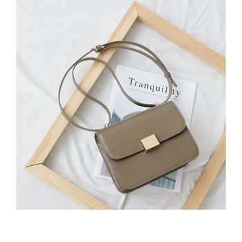 

2019 Mirror leather buckle small square bag simple retro box bean curd bag Single Shoulder Messenger new women's bag