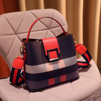 

Classic Plaid Vintage handbag European American big-name handbag slung shoulder bag check retro bucket bag large capacity bag