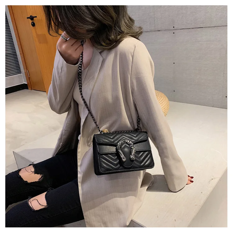DORANMI полосатые сумки с клапаном для женщин кожаная сумка через плечо Женская Роскошная брендовая дизайнерская сумка через плечо Bolso CBB322