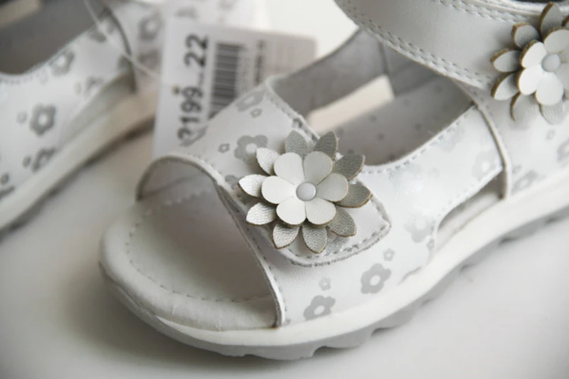 1pair girl back hard Genuine Leather Children Sandals Orthopedic,Super Quality Kids Summer Shoes