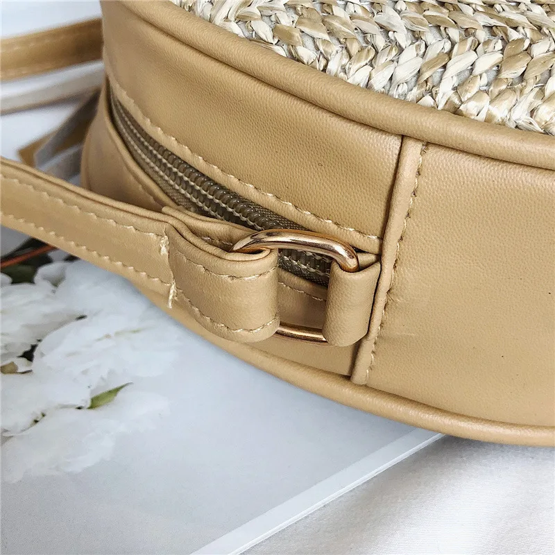 

2019 Summer New Style Hot Selling Europe And America Versitile Fashion Weave Shoulder Hand Small round Bag Handbags