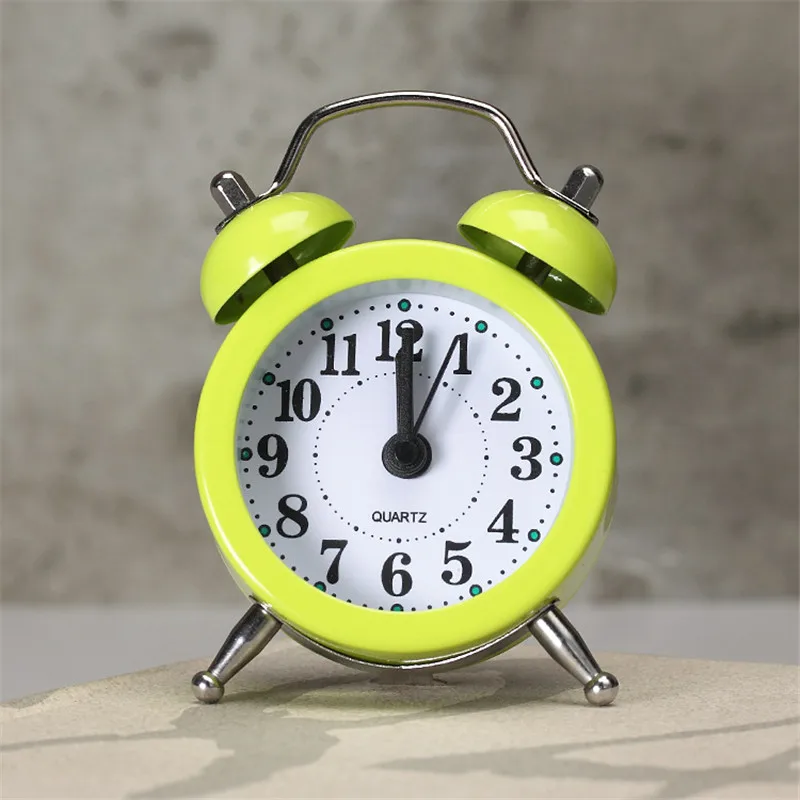 Metal Colorful Mini Alarm Clock Bedroom Clock Portable Timer Children Toys Gifts Table Clock Creative Minimalist Ornaments - Цвет: Светло-зеленый