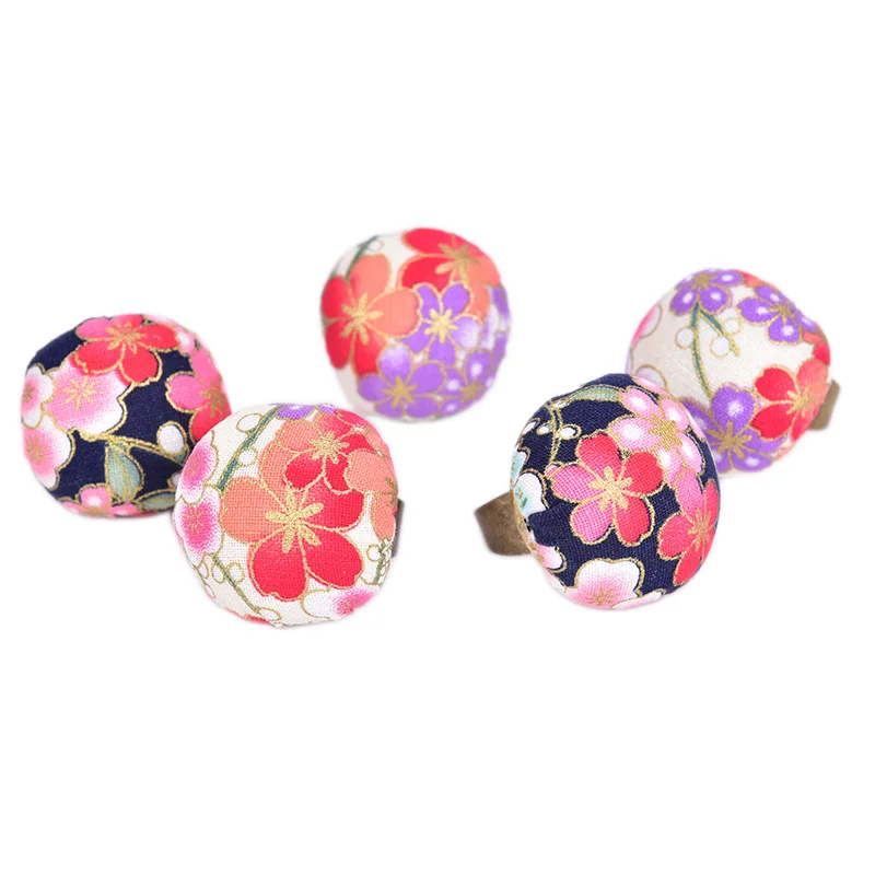 1PC DIY Craft Needle Pin Cushion Holder Sewing Kit Pincushions Home Supplies Cute Ball Shaped