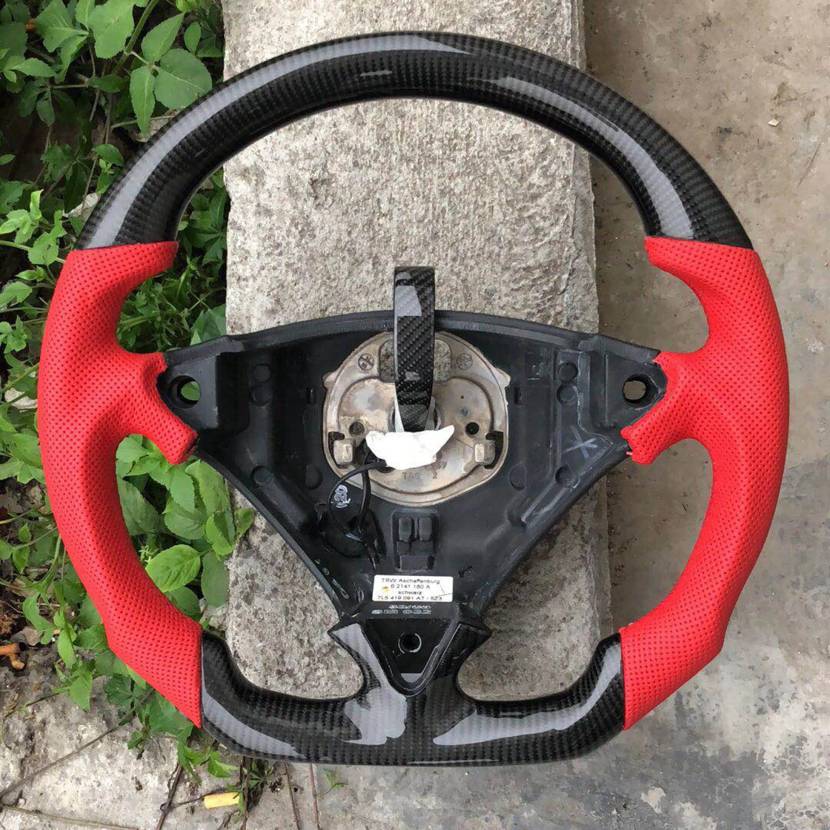 

Car Carbon Fiber Steering Wheel For Porsche Cayenne 2009