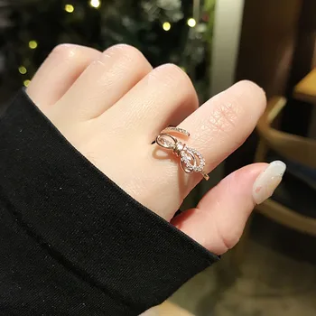 

New Korean Butterfly Personality Ring Rhinestone Ring Elegant for Women Open Ring Gift Anniversary Jewelry