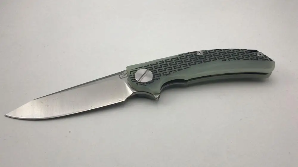 

Z Compact Liner Folding Kinfe Bearing Flipper Camping Pocket Knife Free Shipping