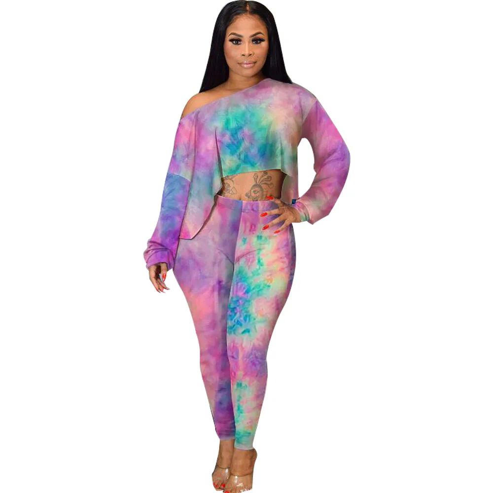 11635824975_1139003000