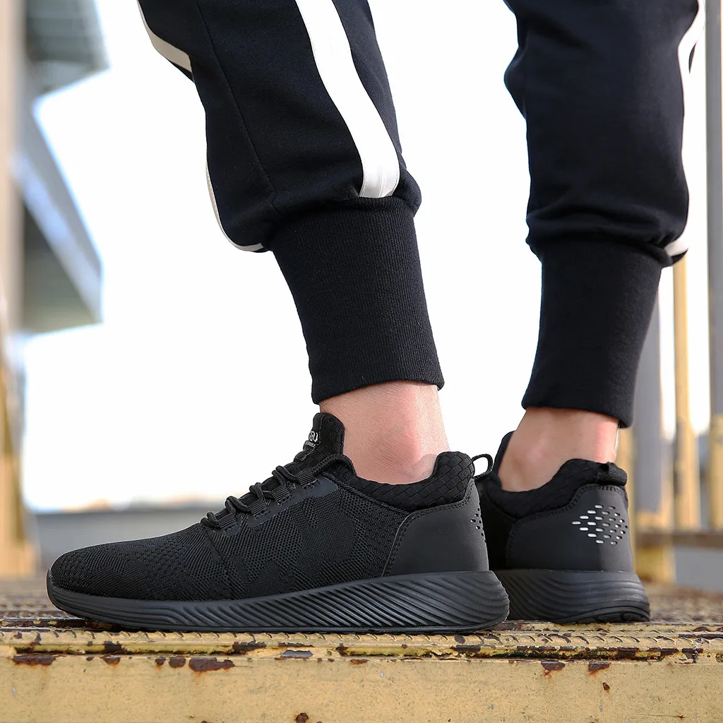 Solid Men's Lightweight Walking Jogging Footwear Breathable Air Mesh Steel Toe Trainers Lightweight Safety Work Shoes Sneakers