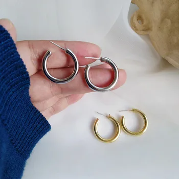 

S925 Silver Needle Cool Hip Hop Cool Ear Stud Simple C Word Ear Ring Europe and America Cool Elegant Normcore Style Ear Stud 506