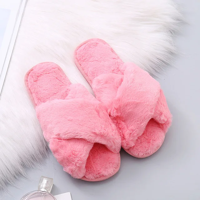 Меховые тапочки для женщин; зимняя бархатная домашняя обувь; нескользящая прочная подошва; износостойкие удобные женские Тапочки - Цвет: Pink 2