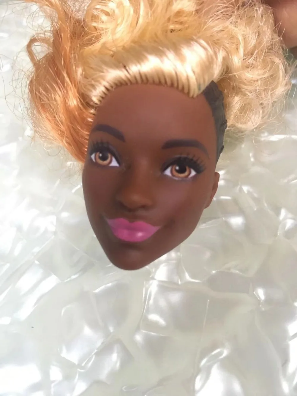 new-rare-doll-heads (4)