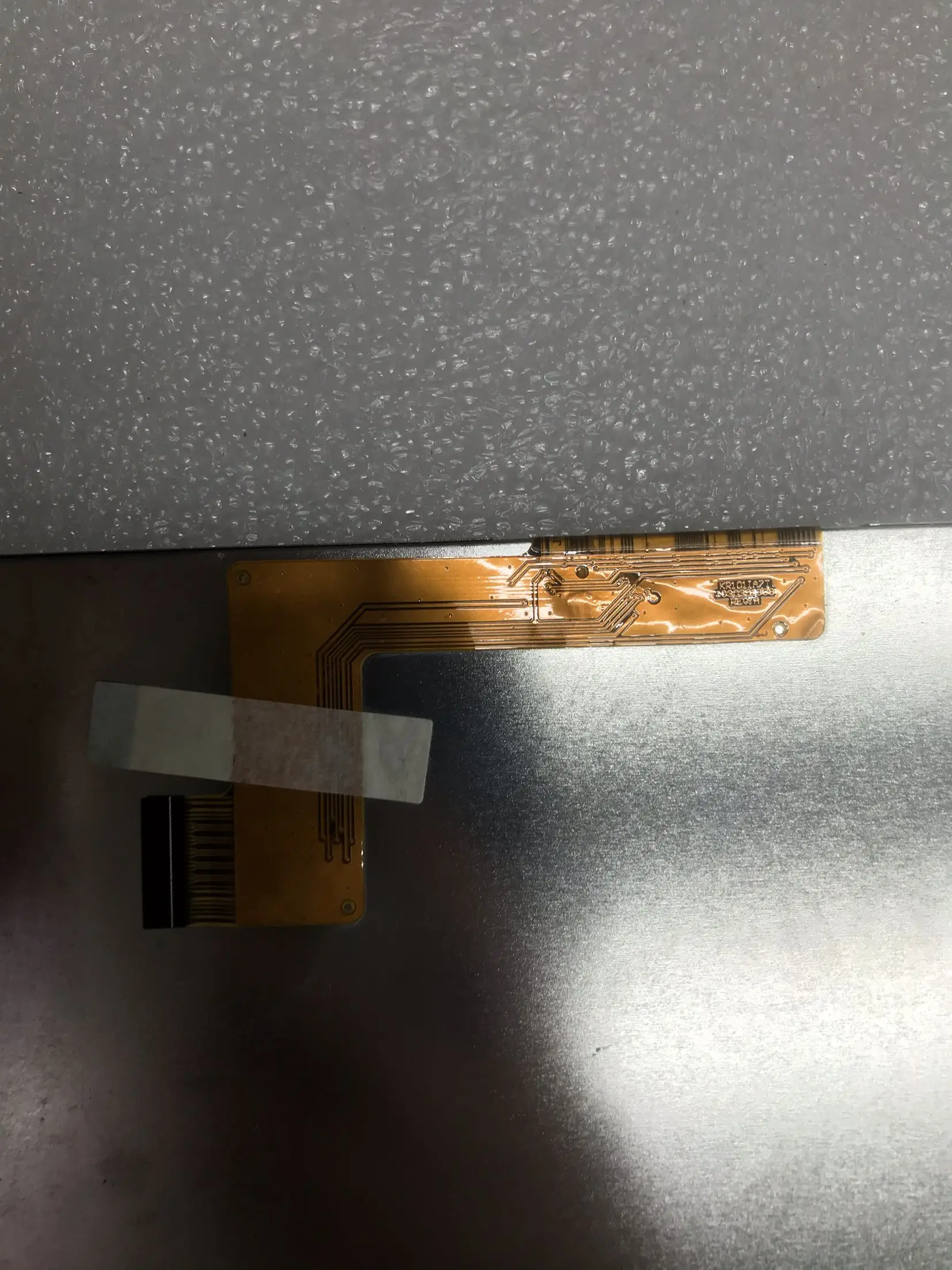 Prestigo wize3031 º ǻ LCD ÷ ȭ AL0275B BF921B30IA KR101IA7T