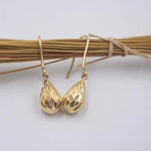 Настоящие 18K серьги из желтого золота Женская Девушка резные в форме капель простые серьги крюк 24mmH подарок