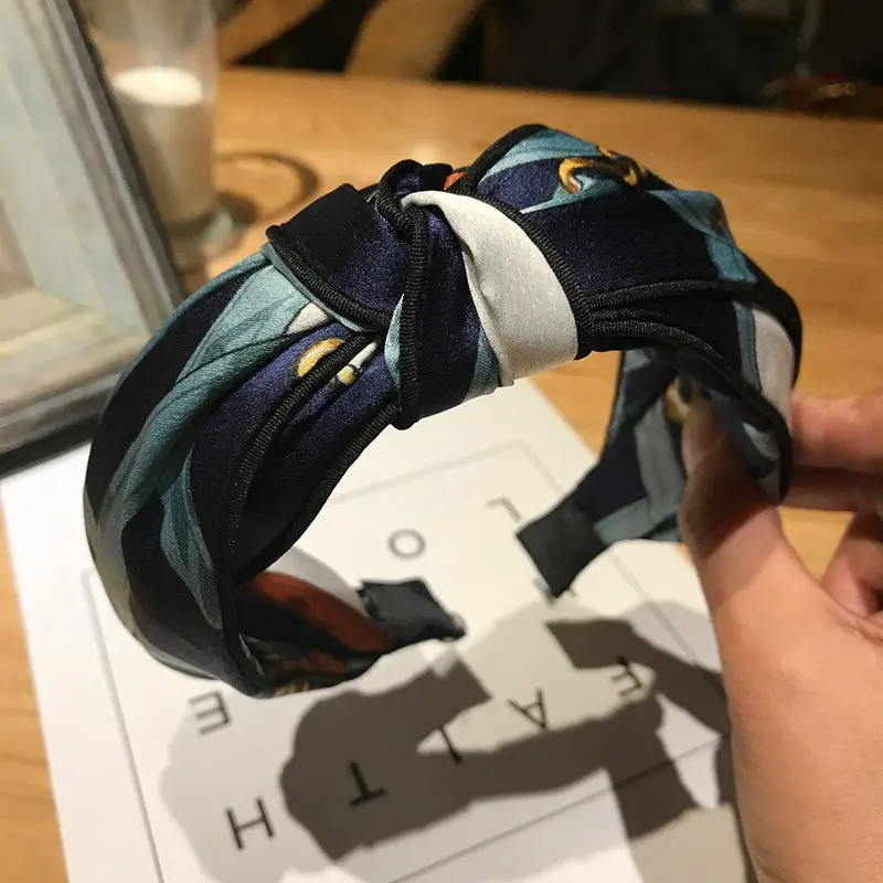 8698082724_1956788053