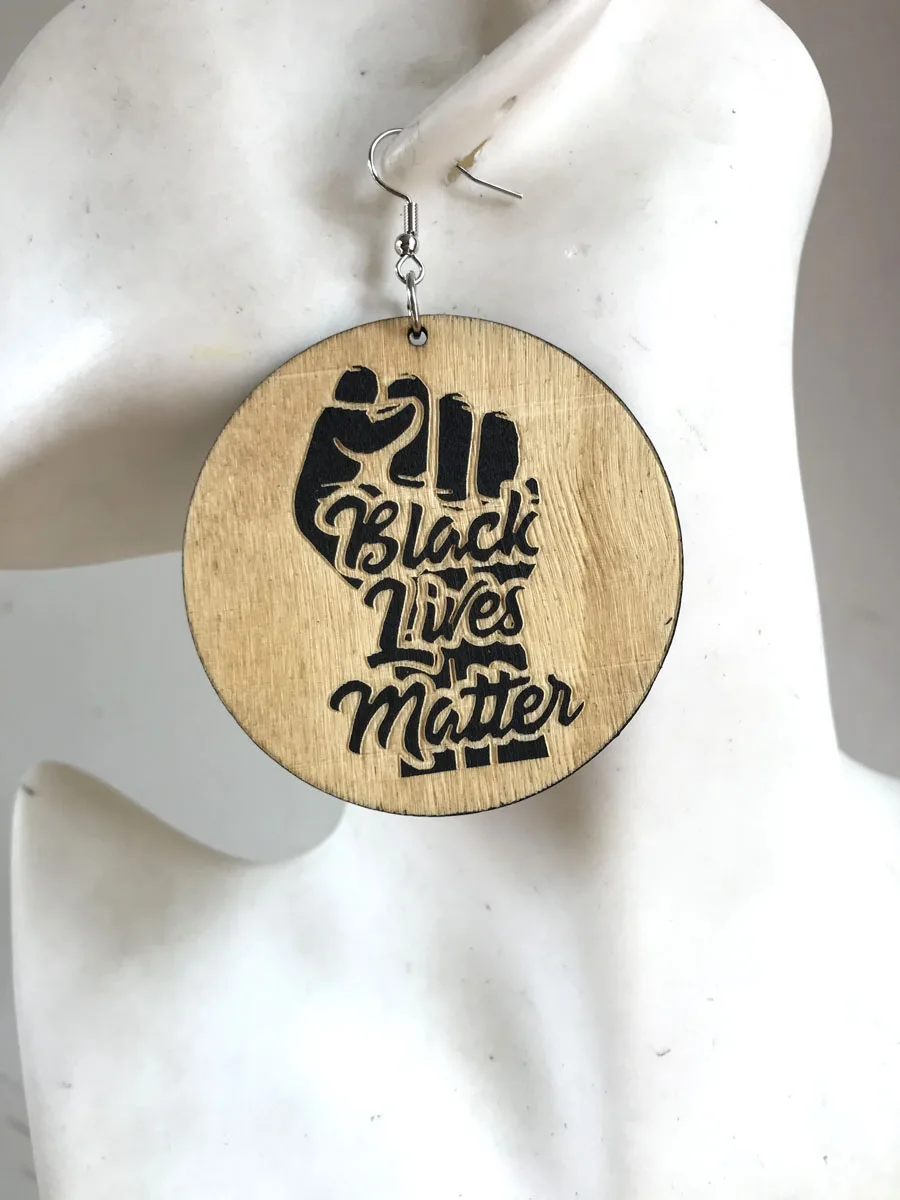 Черные серьги-капли из дерева Lives Matter | Украшения и аксессуары