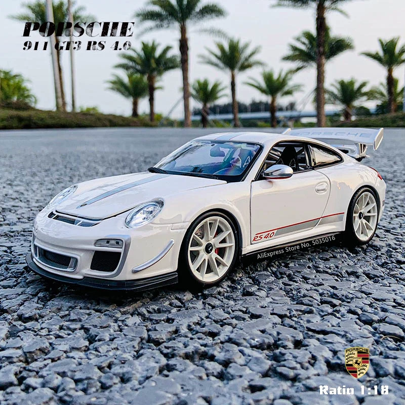Bburago 1:18 Porsche 911 GT3 RS 4.0 white racing edition die