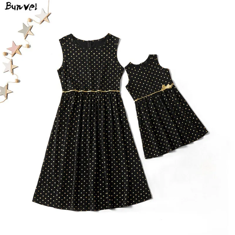 

bunvel Mother Daughter Dresses Sleeveless Dotting Print Kids Baby Girls Clothes 2020 Summer Mommy and Me Dress Party Outfits