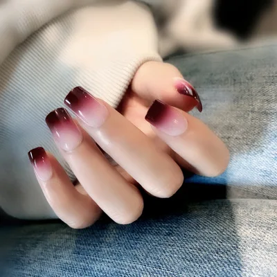 24 шт новые красные винные c градиентной окраской, длинный Накладные ногти модные популярные поддельные ногти для женщины и девочки с стикерсы на клею