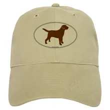 Бейсбольная кепка с контуром шоколадной лаборатории