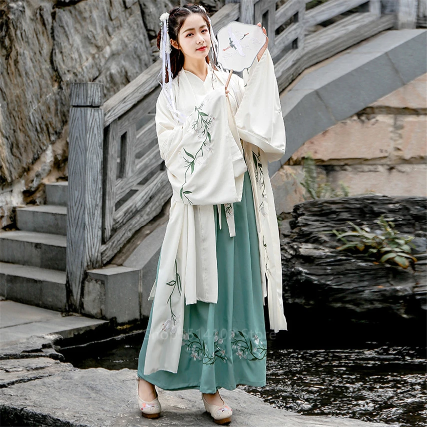 Tanie Starożytny Hanfu kostium dla kobiet w stylu chińskim strój ludowy