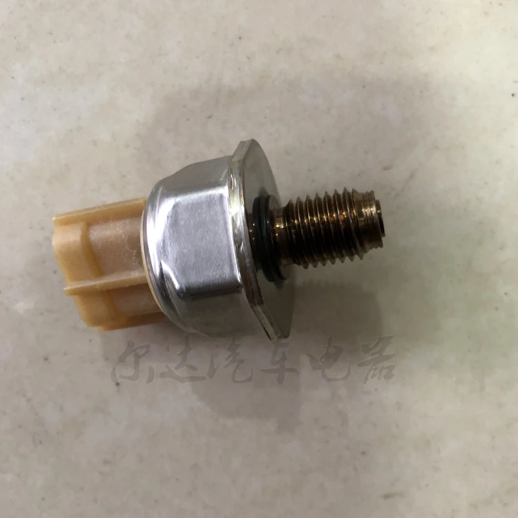 Датчик давления Common rail топлива 45PP3-3 для DENSO