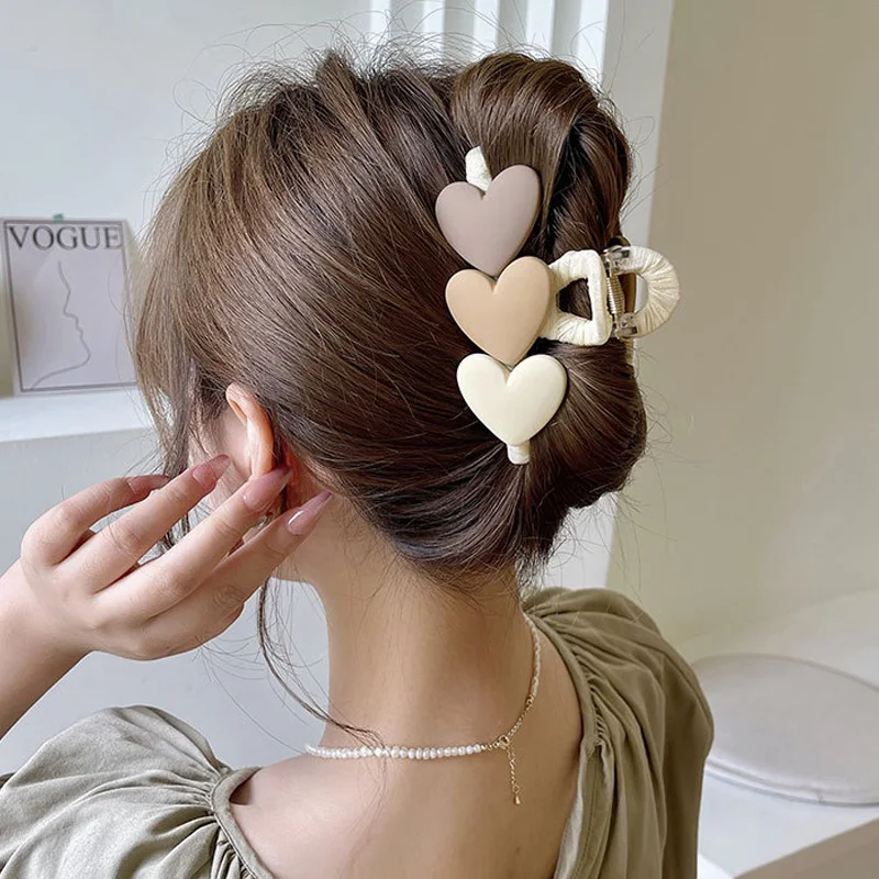 

Heart Cross Hair Claw Geometric Matte Crab Hair Clips Khaki Yellow Color Hairpin Hair Claw Shark Clip Women Hair Accessories