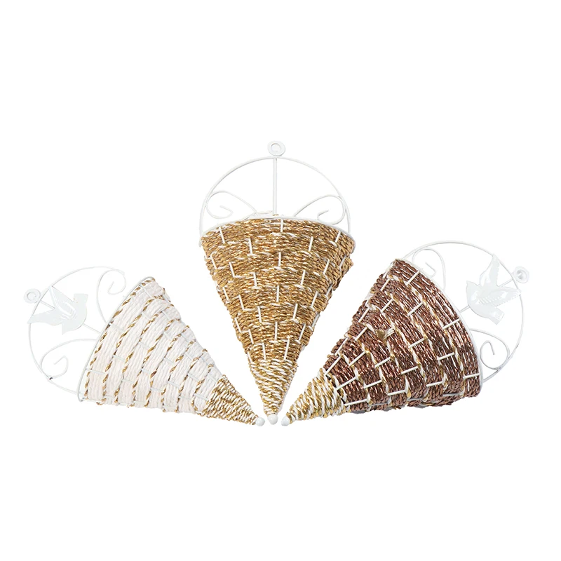 

Creative Design Home Art Flower Pots Wall Hanging Green Plant Wall Conical Shape Hanging Planter Pot Flower Holder Ornament