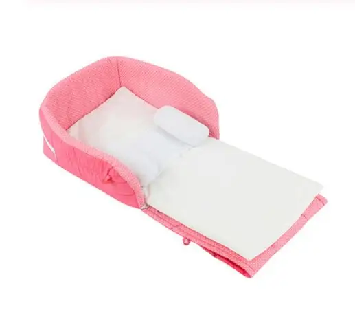 Newborn Baby Portable Travel Bed Cradles Crib Infant Safety Folding Bed Infant Toddler Cradle Multifunction Storage Mommy Bag - Цвет: Pink