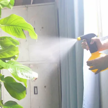 

850ml Hand Pressure Gardening Sprayer Sprinkler Gardening Tool Plastic Bottles Mist Spray for Succulent Plants Watering Can