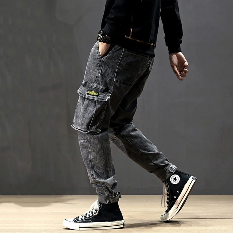 Japanese Style Fashion Men Jeans Vintage Black Gray Loose Fit Big Pocket Cargo Pants Harem Jeans 4