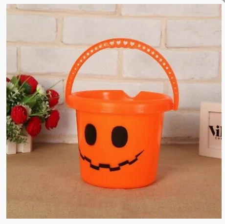 С лицом тыквы ведро с ручкой на Хэллоуин надписью Trick or treat конфеты держатель