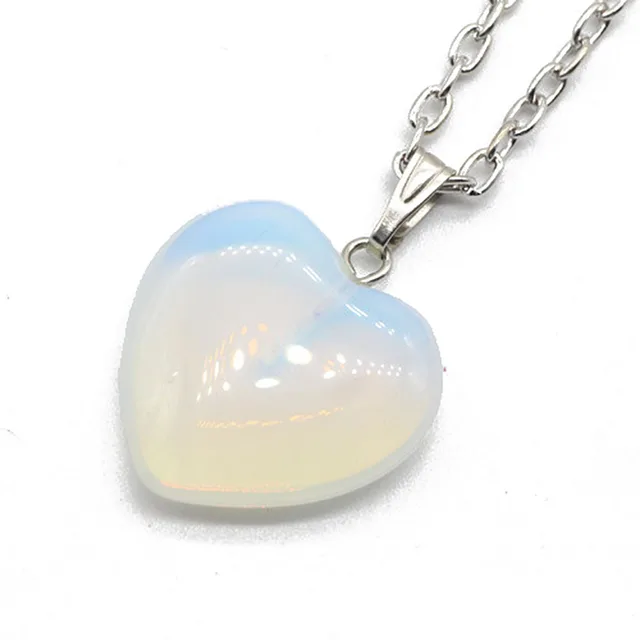 Heart Shape Natural Quartz Stone 