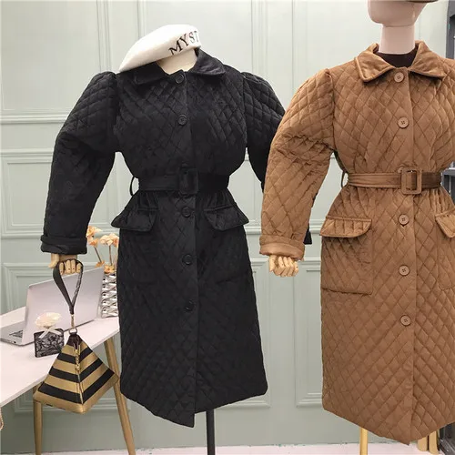 Черный Зимнее женское хлопковое пальто, женское длинное пальто с отворотом, однобортное бархатное Стеганое пальто, женская утепленная куртка, теплые пальто - Цвет: Черный