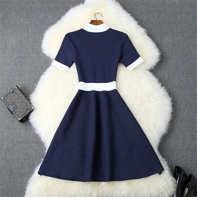 Autumn Winter Dress Women Runway Designer High Quality Elegant Buttons Short Sleeve Patchwork Sweater Dress A-line Mini Dress