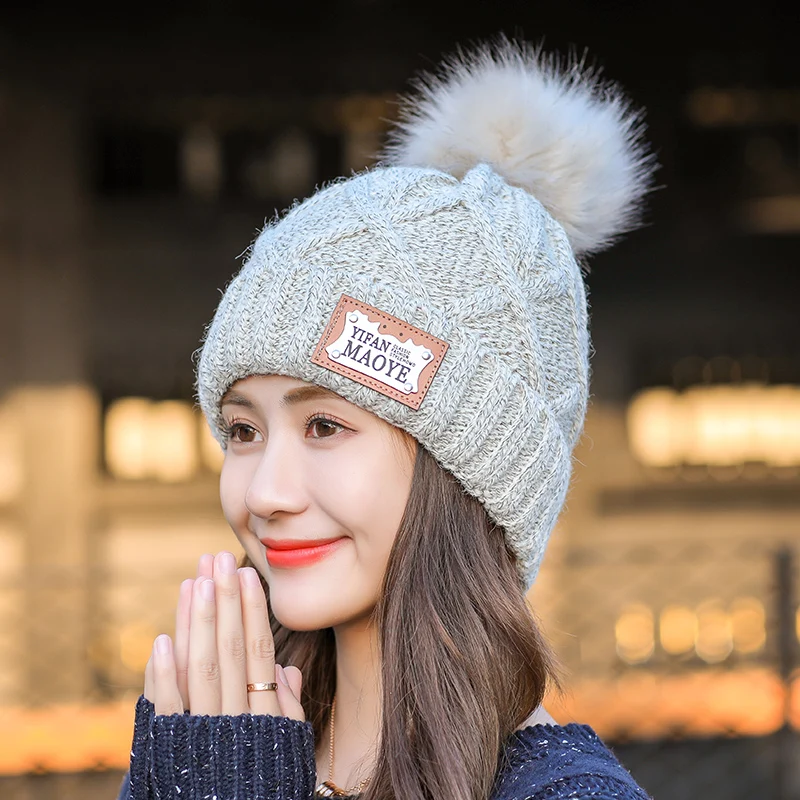 Female Beanie Cap|pom pom hat|pom 