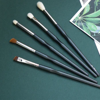 

5 Pcs/set Professional Portable Goat Makeup Brushes of Eye Blending Eyeshadow Smudge Shading Eyebrow Brushes Copper Tube