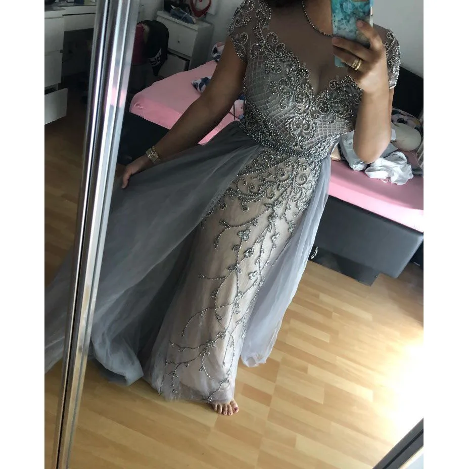 

Luxury Beading Prom Gowns Overskirts Formal Dresses Illusion Neck Short Sleeve Gray Evening Party Dress with Detachable Train