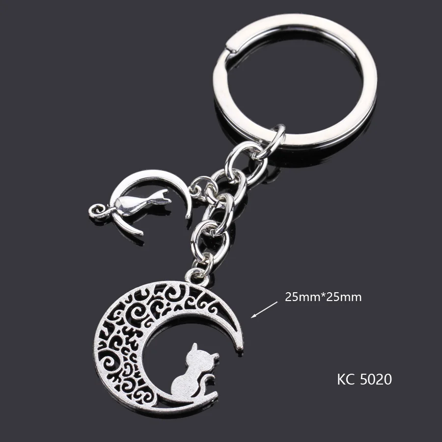 Original Dragon Heart Keychain: Unique Jewelry Gift for Friends and Loved Ones