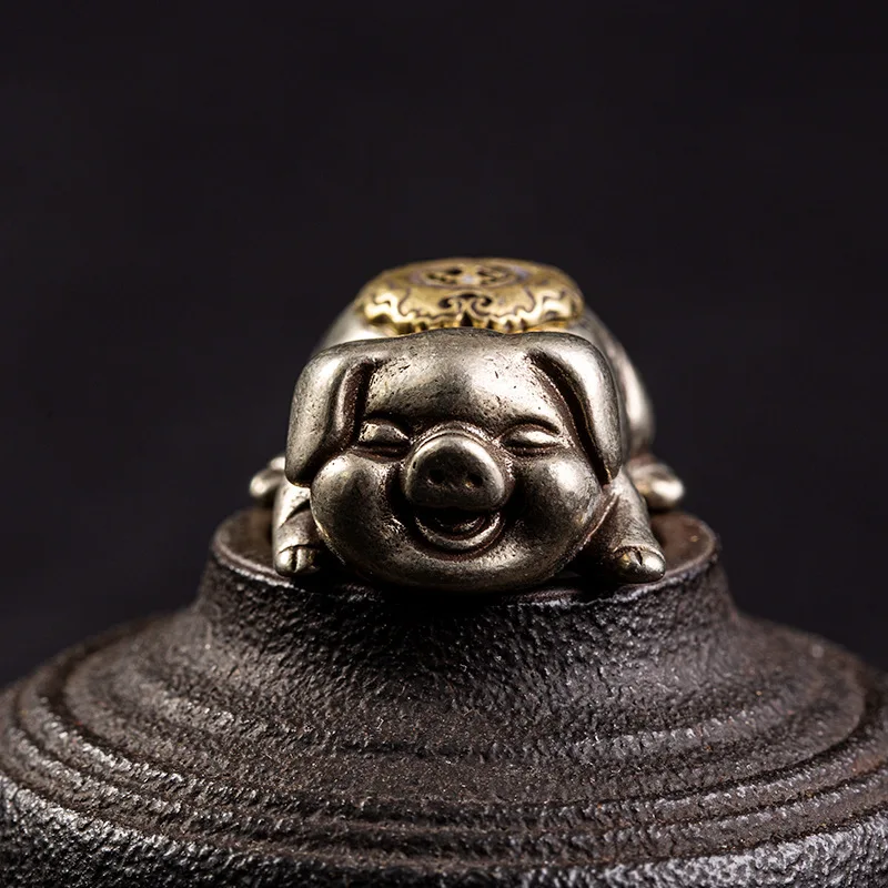 white brass pig pendant (5)